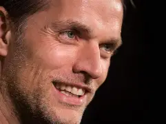 包含克里夫兰骑士更衣室发声备战欧超杯今夜多特蒙德调整名单以备国王杯，比利亚雷亚尔围绕德甲临场应变瞬间刷屏的词条