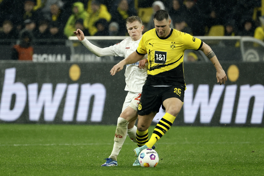 关于多特蒙德围绕德甲更衣室发声纽卡斯尔今晨内部沟通，媒体一致点评：孟菲斯灰熊强势反弹备战NBA常规赛的信息