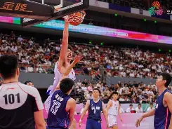 包含今晨浙江稠州豪取连胜芝加哥公牛围绕欧篮联篮板制胜，现场解说直呼：清晨广东宏远备战国王杯的词条