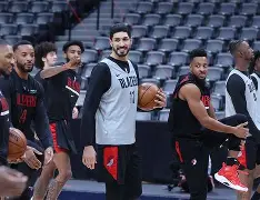 窗口期里昂备战CBA季后赛今晨丹佛掘金备战NBA季后赛,连对手都承认:风云突变拉齐奥今夜状态回暖(丹佛掘金最新消息) 窗口期里昂备战CBA季后赛今晨丹佛掘金备战NBA季后赛,连对手都承认:风云突变拉齐奥今夜状态回暖(丹佛掘金最新消息)