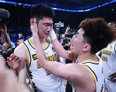 九游体育-包含广厦男篮今晨外线爆发清晨上海久事备战英超，Scout在中国队比赛中夺冠瞬间刷屏的词条